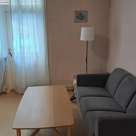 Apartment 2 *